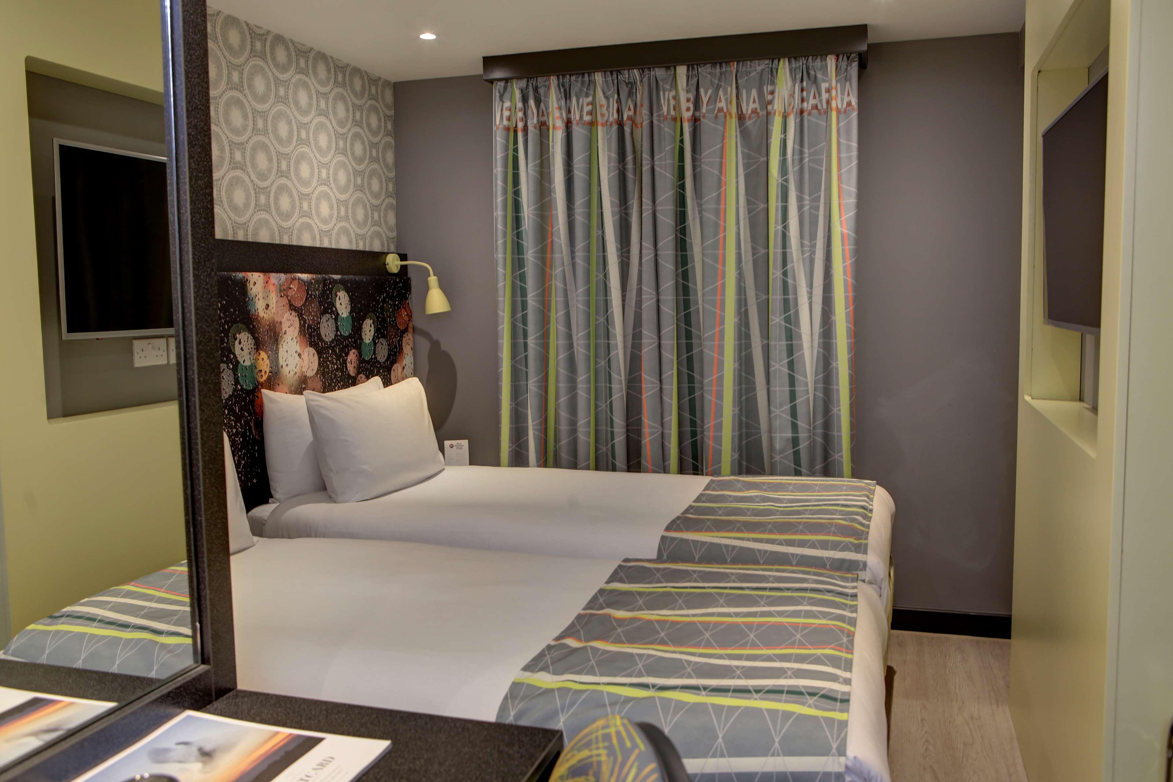 Best Western Plus Woodstock Inn & Suites Eksteriør billede